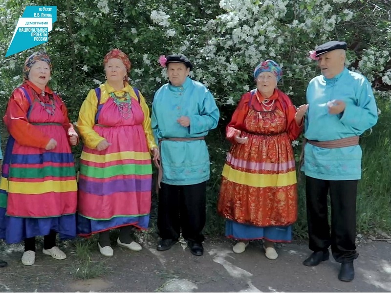 Более 20 заявок подано на песенный конкурс «Золотой возраст».